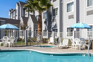 Microtel Inn & Suites By Wyndham Modesto Ceres,Ceres>>California,2 star