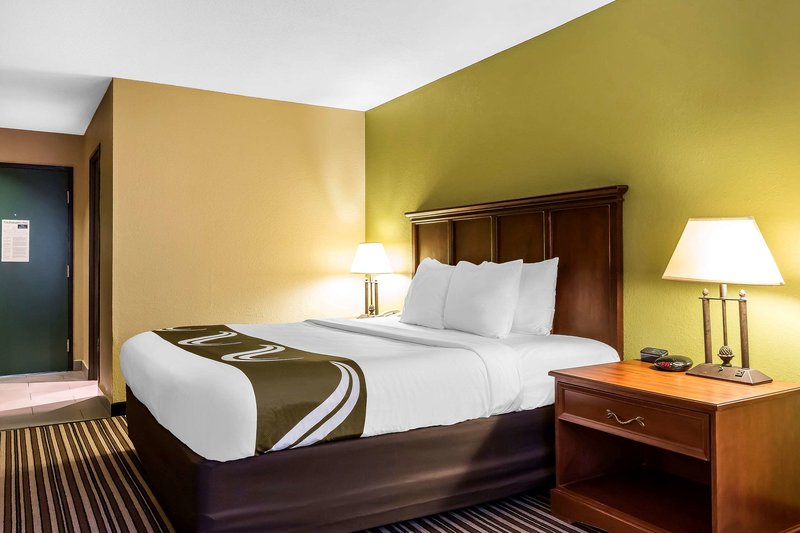 quality inn and suites columbia i 70