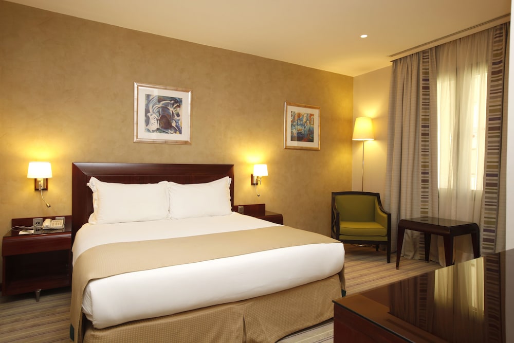 holiday inn riyadh olaya by ihg