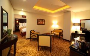 Holiday Inn Riyadh-Olaya By Ihg,Near Al Watan Park,4 star