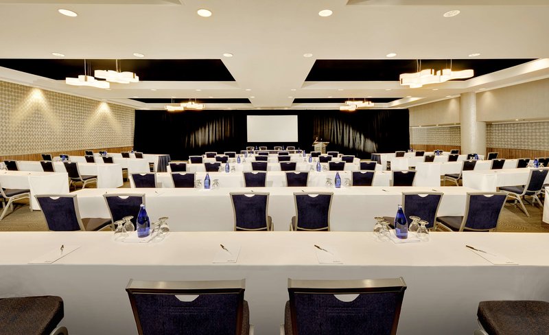 radisson blu toronto downtown