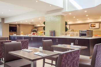 holiday inn toronto intl airport by ihg