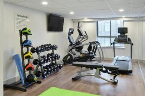 holiday inn express toronto downtown by ihg