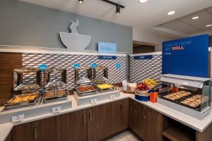 holiday inn express toronto downtown by ihg
