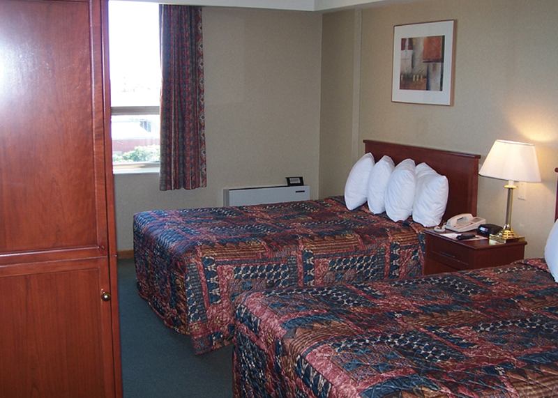 holiday inn express toronto downtown by ihg