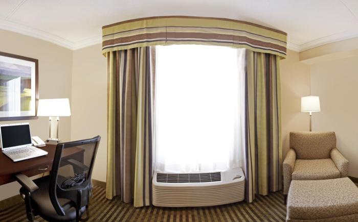 comfort inn and conference centre toronto airport