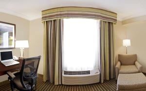 comfort inn and conference centre toronto airport