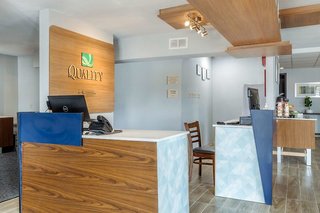 quality inn downtown near market square