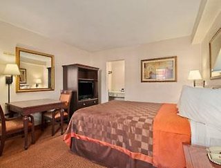 days inn by wyndham san antonio near lackland afb