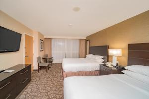 Embassy Suites By Hilton Niagara Falls Fallsview,Ontario>>Niagara Falls,4 star