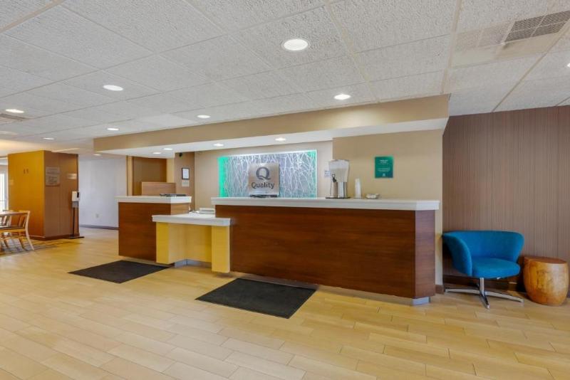 Quality Inn & Suites Sandusky,Erie County>>Avery,3 star