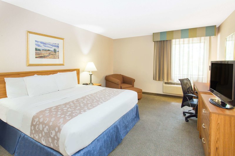 baymont by wyndham davenport