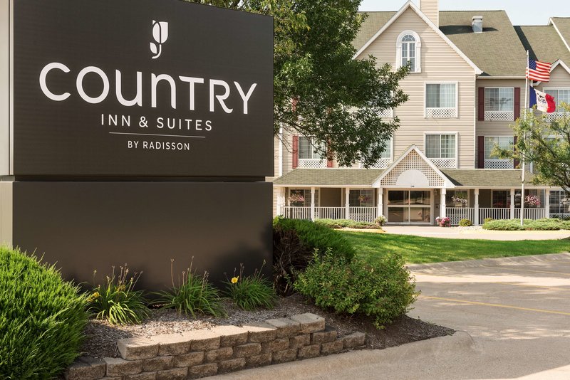 country inn and suites by radisson davenport quad cities