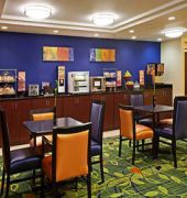 Fairfield By Marriott Inn & Suites Raynham Middleborough/Plymouth,Middleborough>>Lakeville,2.5 star
