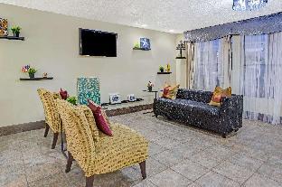 Days Inn By Wyndham Great Lakes Naval Base,Hoffman Estates>>Chicago,2 star