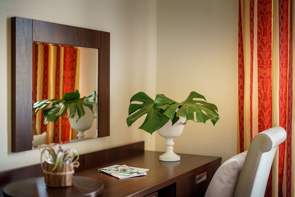 hotel graf moltke