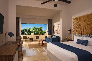 Dreams Sapphire Resort & Spa - All Inclusive,Near Crococun Zoo,5 star
