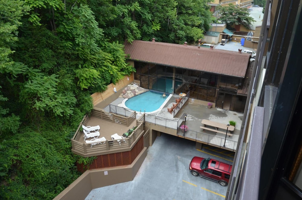 edgewater hotel gatlinburg