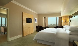 sheraton surabaya hotel and towers