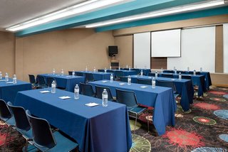 baymont by wyndham muncie near ball state university