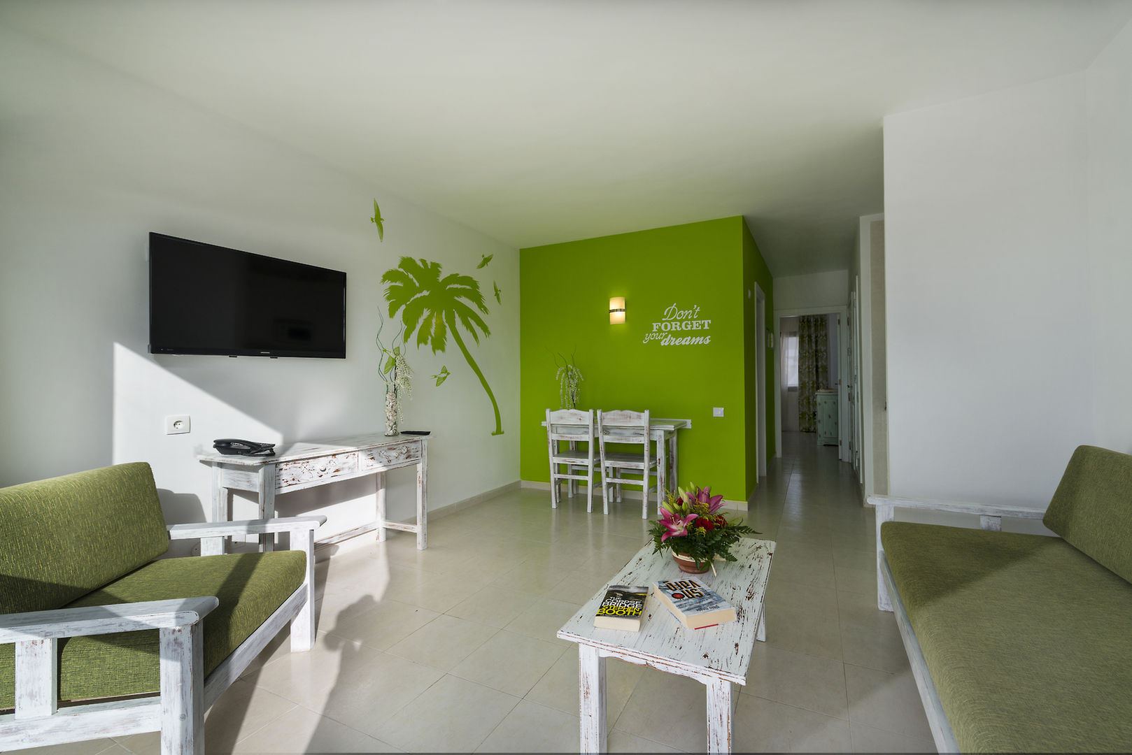 apartamentos hesperia bristol playa