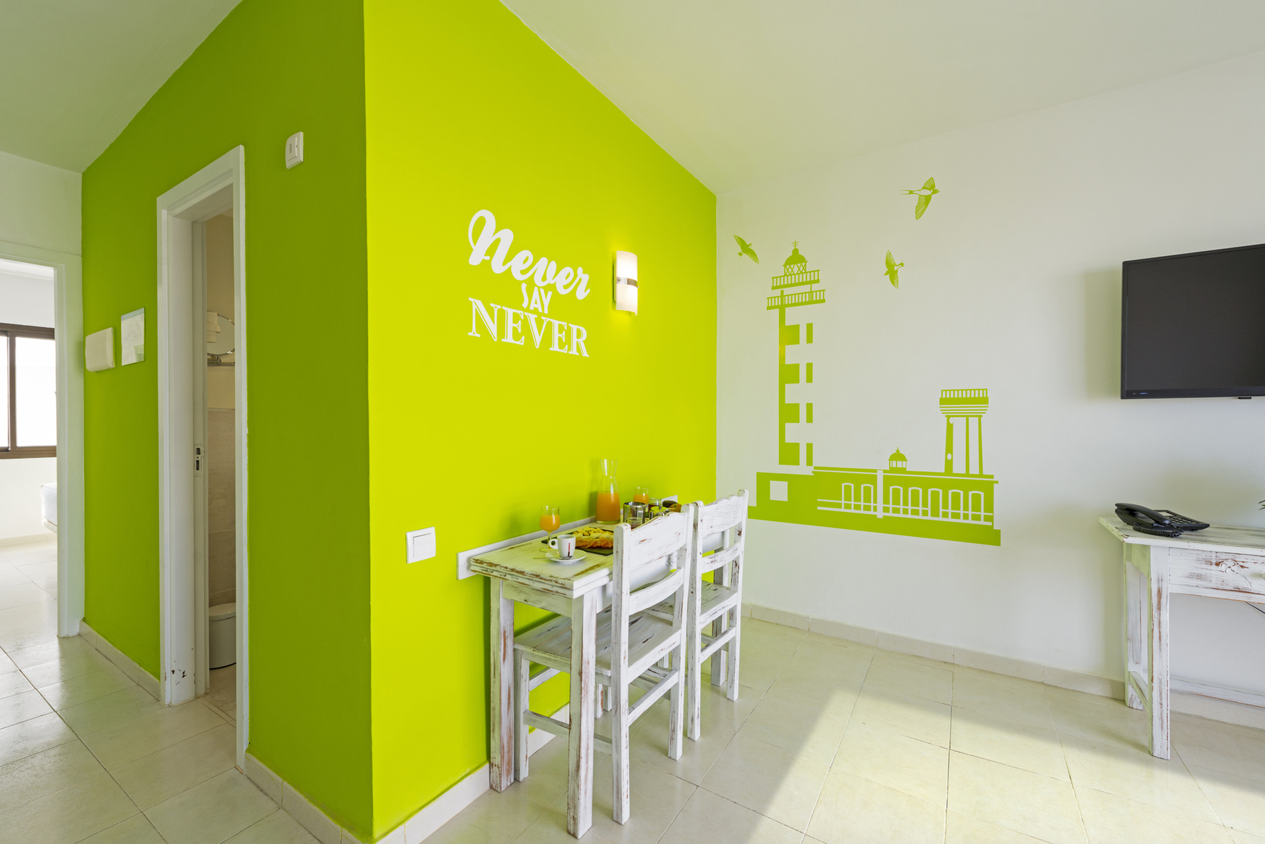 apartamentos hesperia bristol playa
