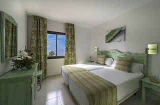 apartamentos hesperia bristol playa