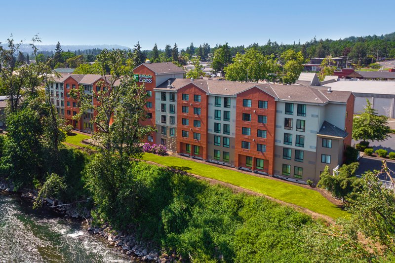 Holiday Inn Express Portland Se- Clackamas Area, An Ihg Hotel