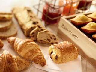 Ibis Le Puy En Velay Centre,Clermont-Ferrand>>Chaspuzac,3 star