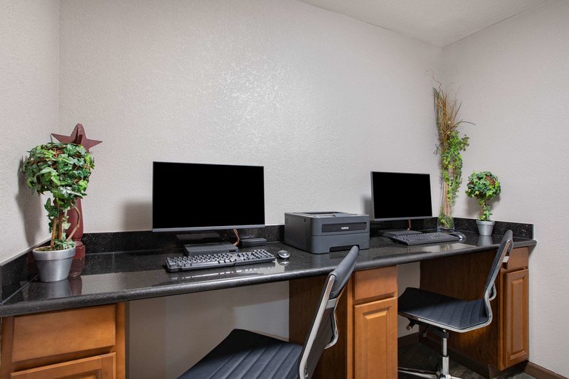 americinn by wyndham pella