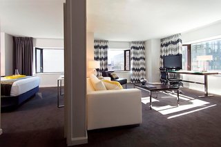 Comfort Inn & Suites Baltimore Inner Harbor,Maryland>>Baltimore,3 star