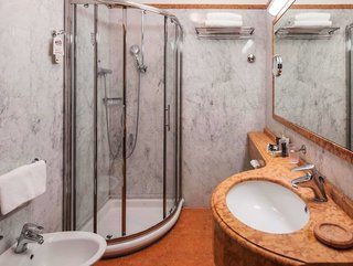 Una Hotels Galles Milano,Near Corso Buenos Aires,4 star