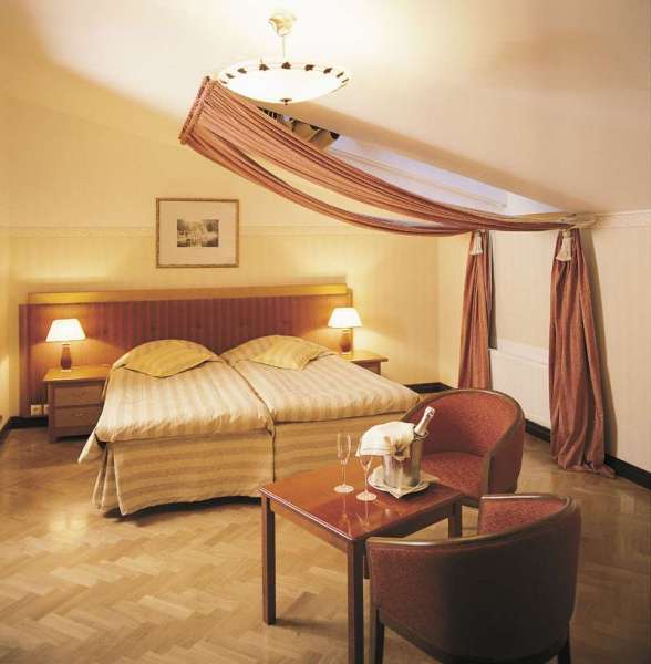 hotel palace