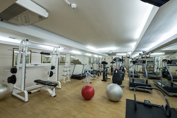 vila gale estoril adults friendly