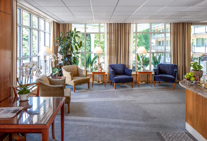 park lane suites and inn