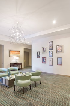 residence inn by marriott portland downtown riverplace