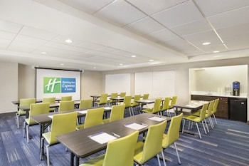 Holiday Inn Express Sarasota East - I-75 By Ihg,Florida>>Bee Ridge,3 star
