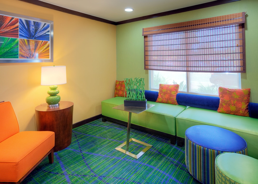 fairfield inn and suites by marriott laredo