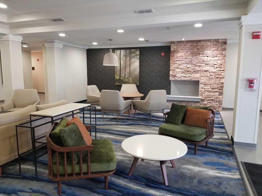 fairfield inn and suites by marriott laredo