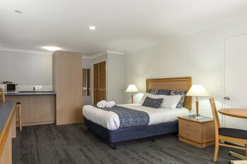 country motel ipswich