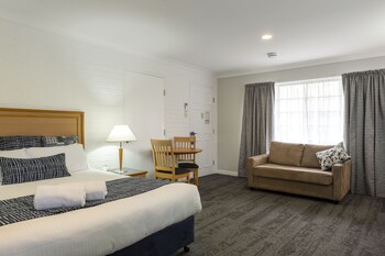 country motel ipswich