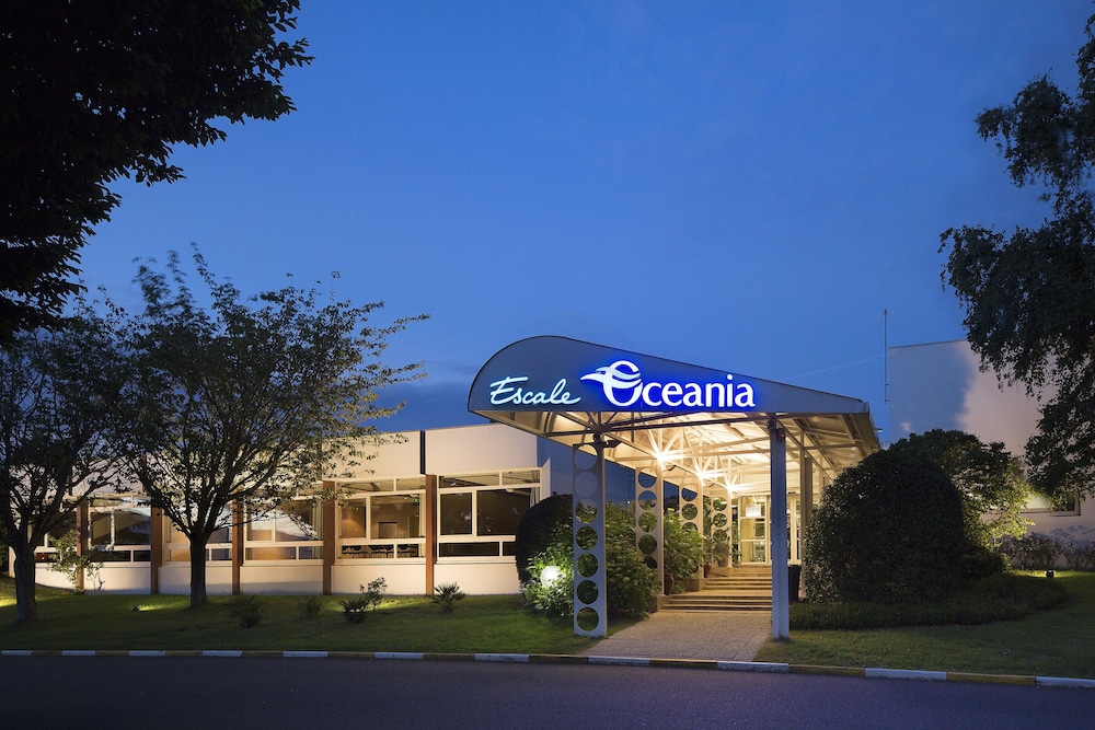 escale oceania brest