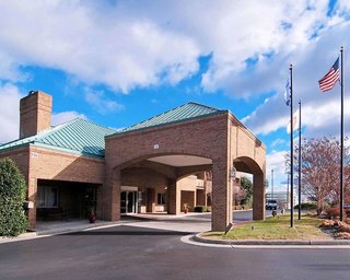 Comfort Suites Inn At Ridgewood Farm,Roanoke>>Cave Spring,3 star