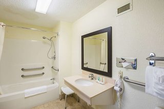 Quality Inn & Suites Florence Civic Center,South Carolina>>Florence,3 star