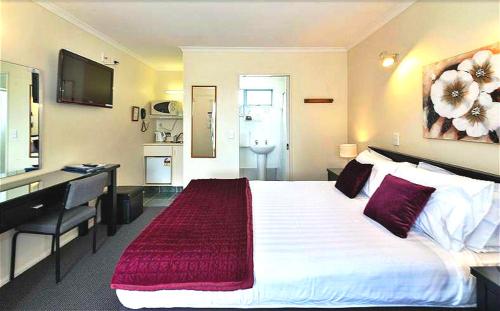 accolade motel