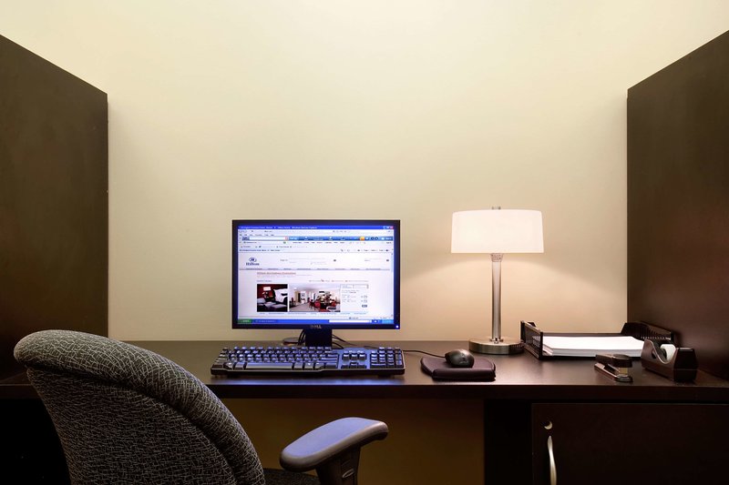 hilton orrington evanston