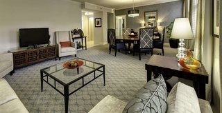 hilton orrington evanston