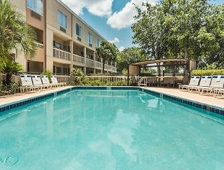 Baymont By Wyndham Gainesville I-75,Florida>>Alachua,3 star