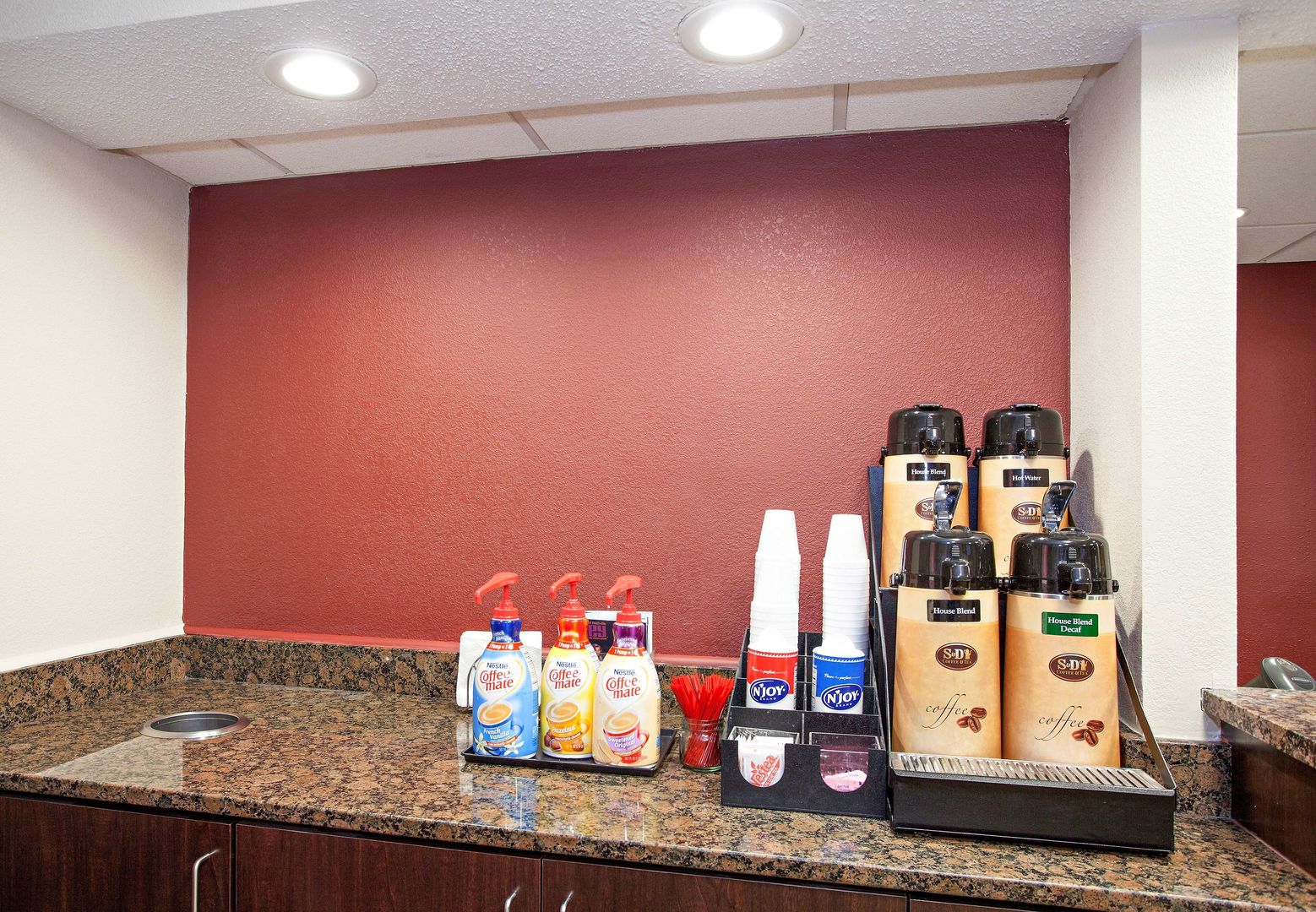 red roof inn plus nashville north goodlettsville