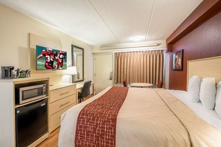 red roof inn plus nashville north goodlettsville